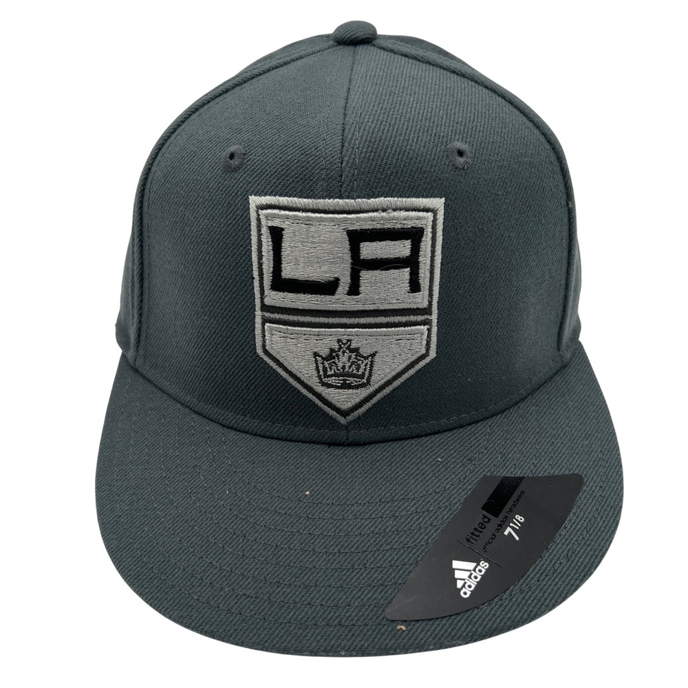Adidas Los Angeles Kings NHL Fitted Hat Gray Flat Visor Flex Cap Size 7 1/8‎
